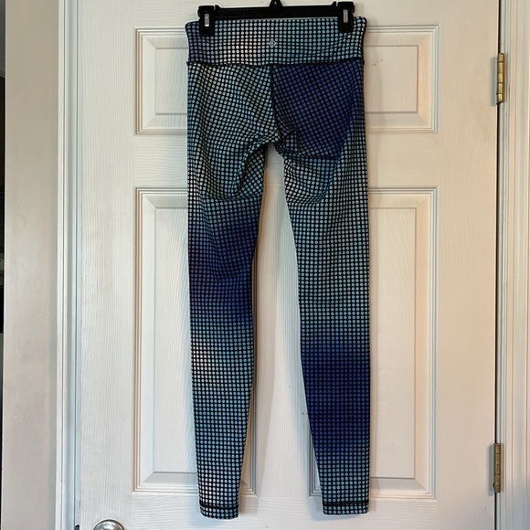 Lululemon leggings - Picture 8 of 8